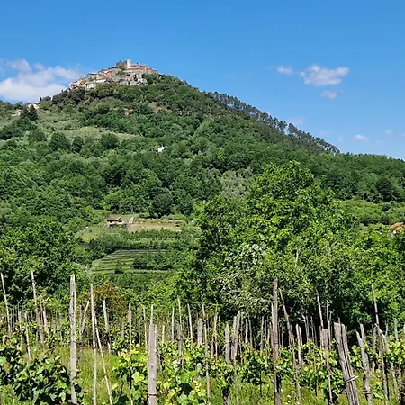 Mini Colombana Apartamento Aulla